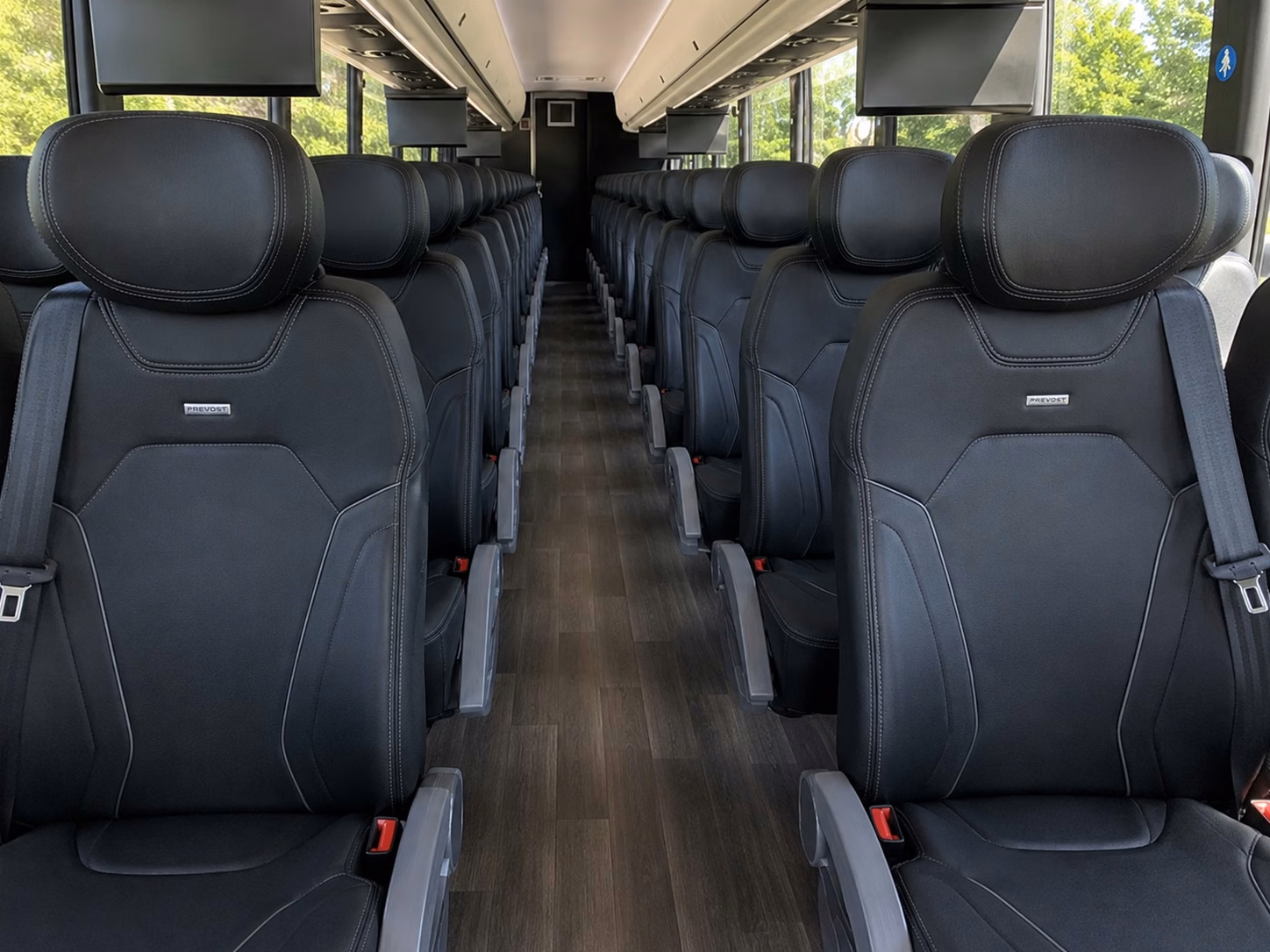 airport shuttle service for out of town wedding guests in mesa