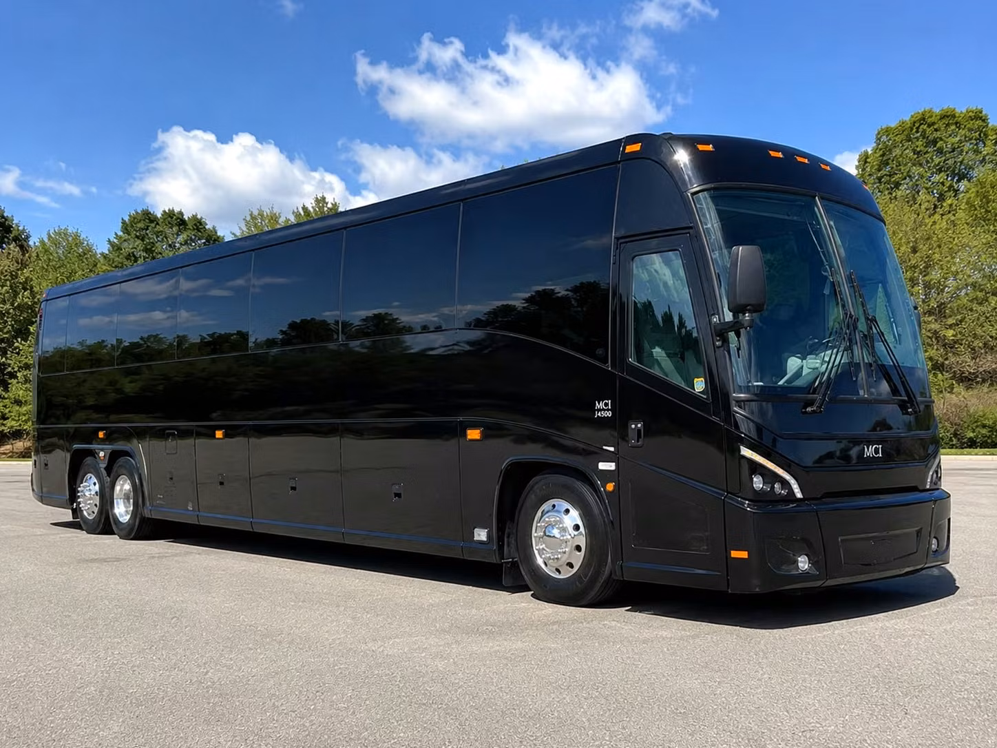 charter buses for mesa sporting events and spring training trips