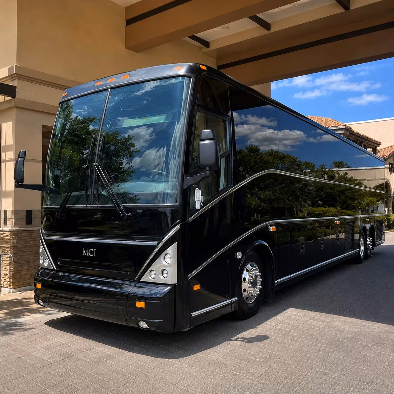every employee commute gets easier with a mesa corporate shuttle