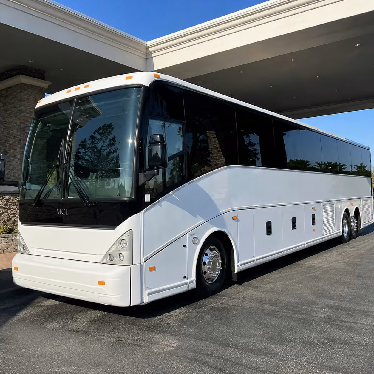 group transfers to phoenix sky harbor without the i 10 stress