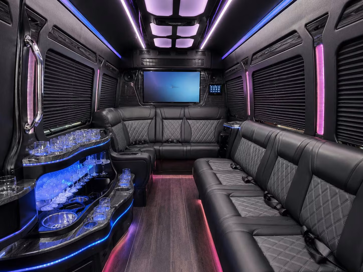 whatever your group size mesa field trip transportation is easy to book through charterbusrentalmesa com